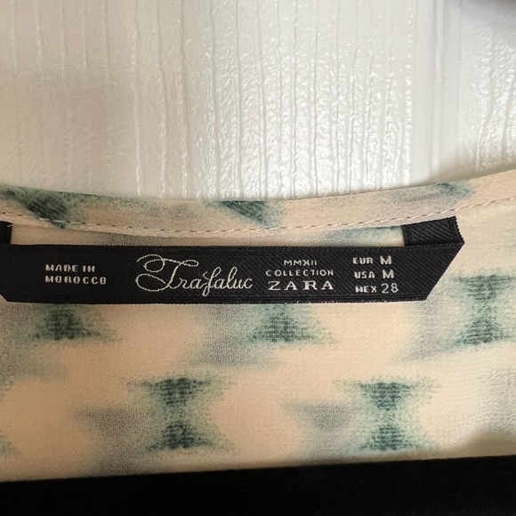 Zara Sheer Cream with Green Bow Tie Print Blouse Size M - Picture 3 of 6